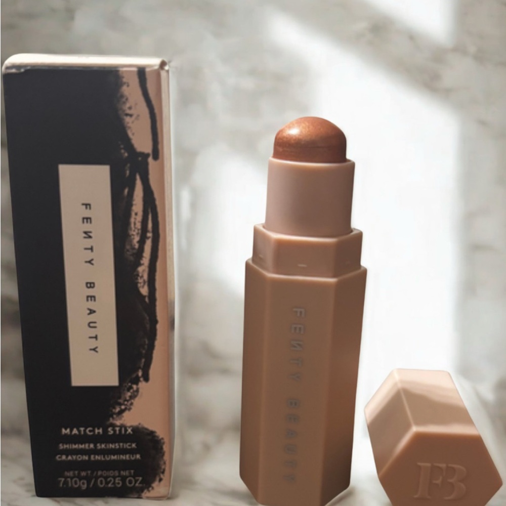 Fenty Beauty Match Stix Shimmer Skinstick – Sinamon 03 (Cinnamon Bronze)